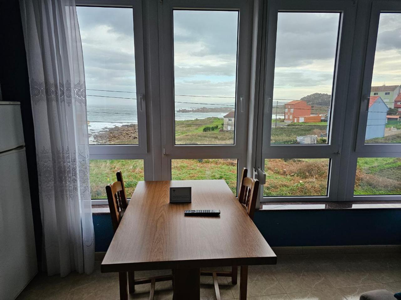 Vivienda Turistica Vacacional Maricarmen Hotel Arou Exterior photo